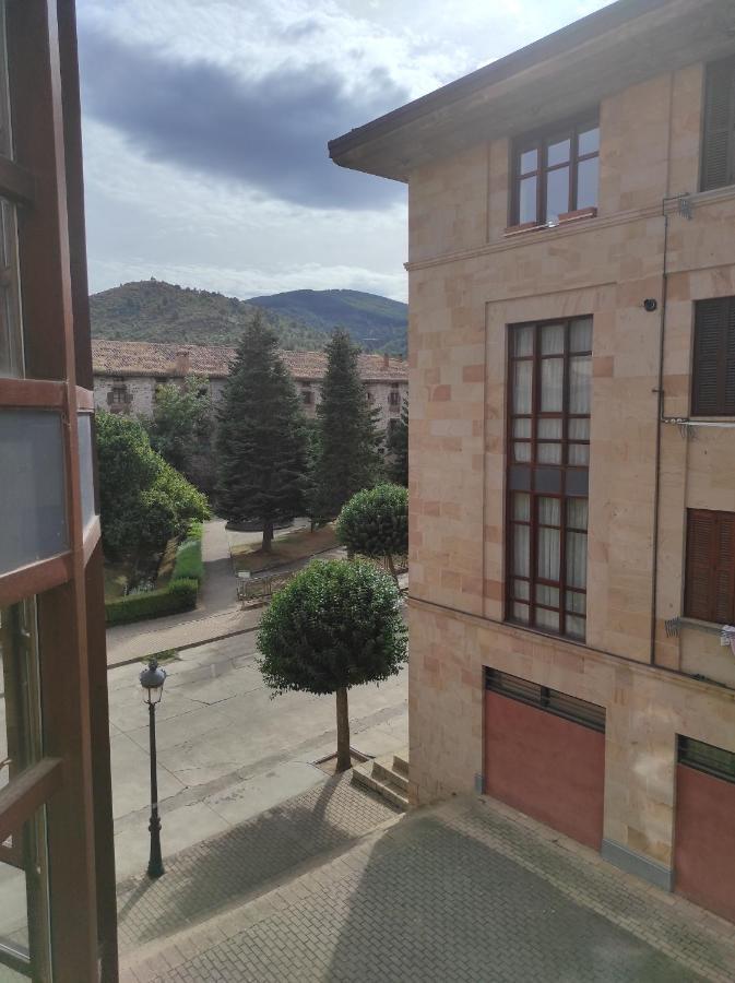 Apartamento Parque Europa Ezcaray Esterno foto